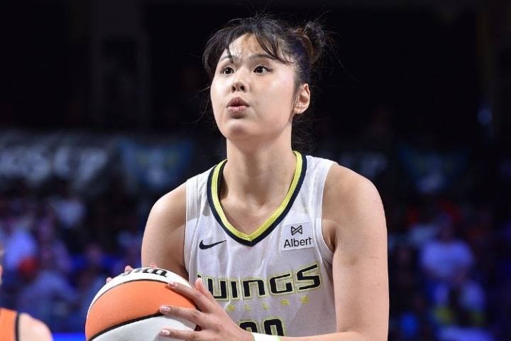 复苏!李月汝轰20分4板2断+创纪录 飞翼被轰19-3攻击波仅小宝得分
