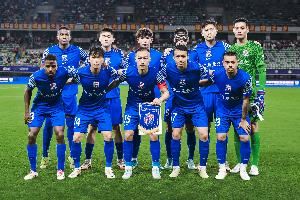 媒体人热议中超:申花冲冠陷入小低谷,海港低调前行见卫冕曙光