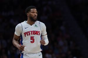 Shams:骑士有意签下马利克-比斯利 后者需要得到NBA批准才能签约