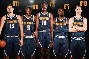  媒体人：如果我没记错火箭这套首发是NBA历史最高 之前是园区掘金
