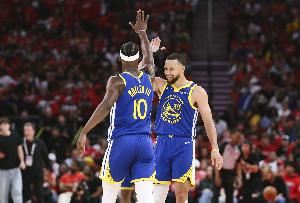  罚球命中率？库里生涯91.15%历史第一 巴特勒84.39%历史第八十五